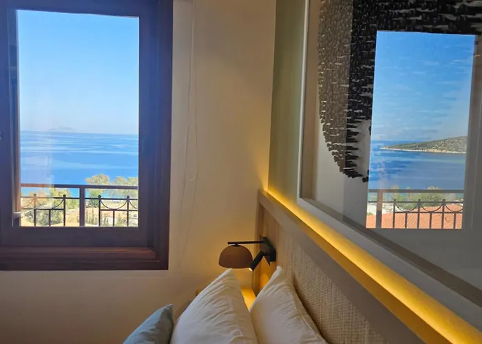 Yialasi Aparthotel 3*