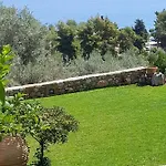 Apart Otel Yialasi