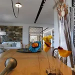 Apart Otel Yialasi 3*
