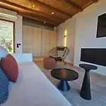 Apart Otel Yialasi