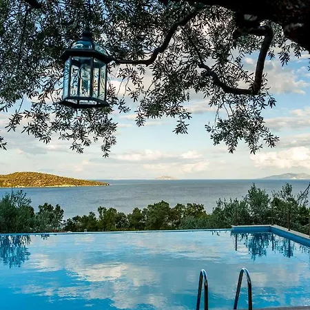 Yialasi Ξενοδοχείο με διαμερίσματα 3*