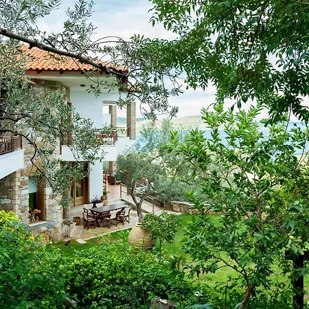 Yialasi 3* Epidaurus