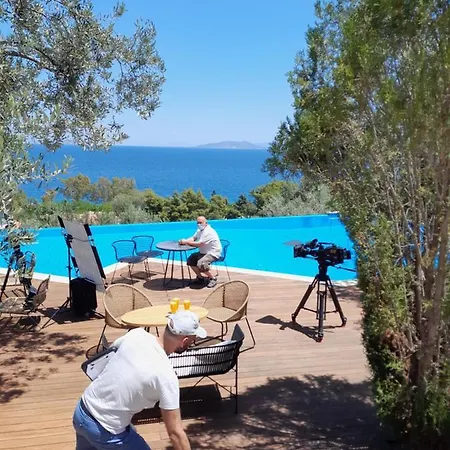 Ξενοδοχείο με διαμερίσματα Yialasi Epidaurus