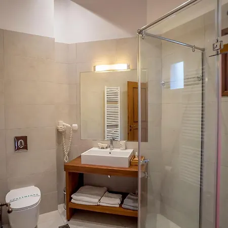 Yialasi 3* Epidaurus